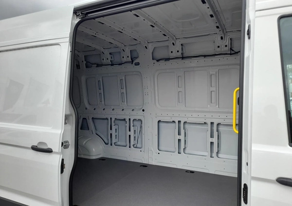 Volkswagen Crafter cena 206025 przebieg: 10, rok produkcji 2024 z Nasielsk małe 92